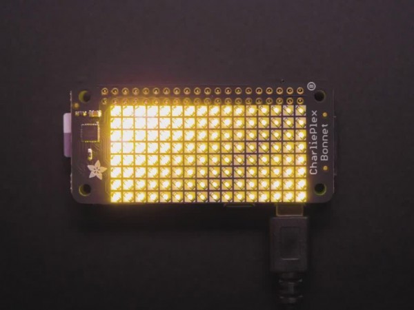 Adafruit CharliePlex LED Matrix Bonnet - 8x16 Warmweiße LEDs