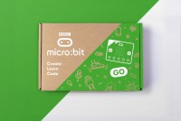 BBC micro:bit V2.2 Go Bundle